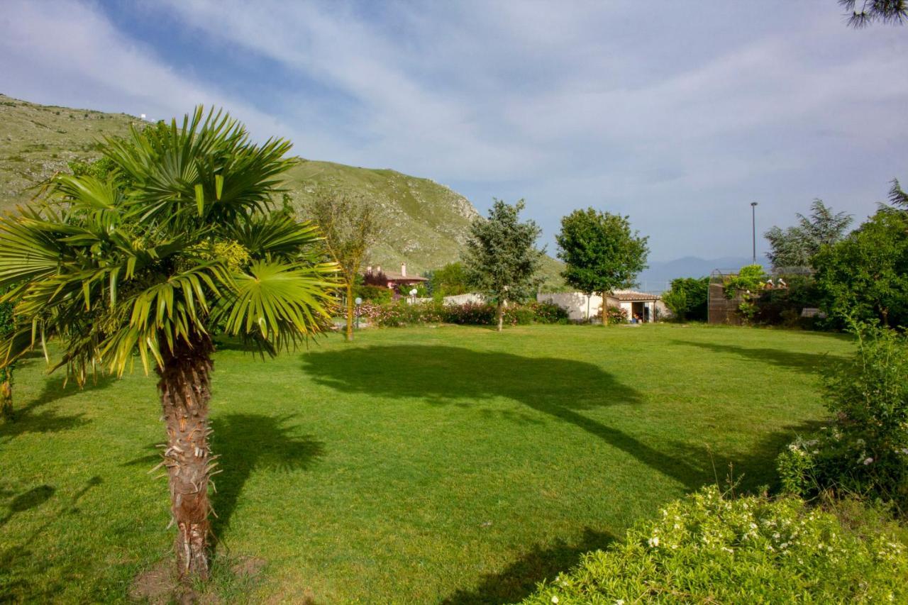 Villa Giulia Avezzano Luaran gambar