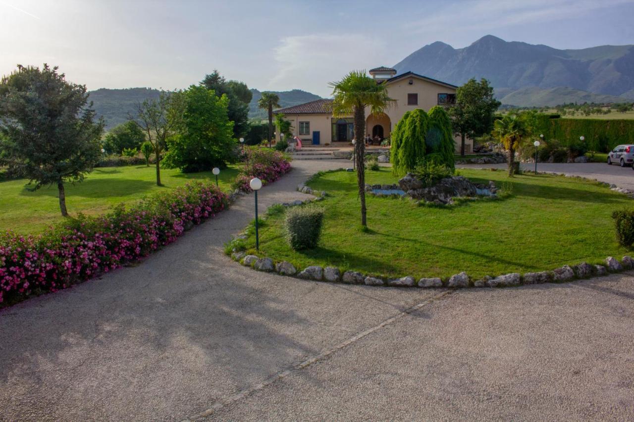 Villa Giulia Avezzano Luaran gambar